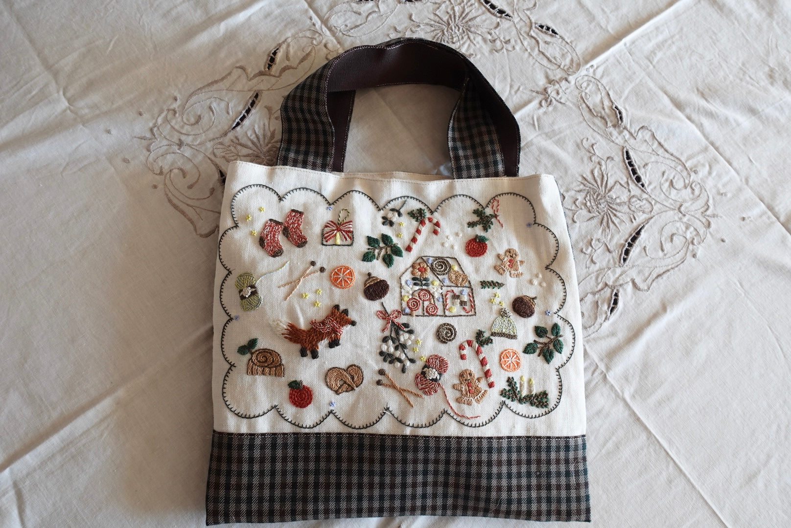 ヒトハリの冬じたく刺繍　